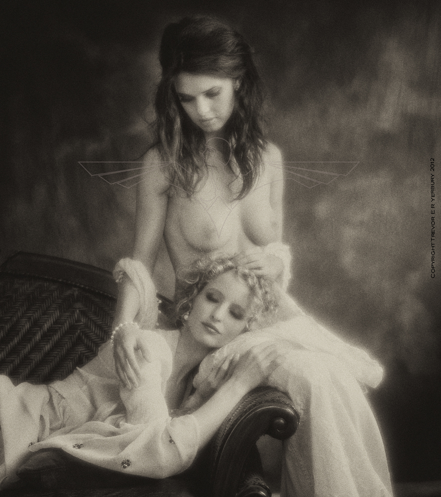 Fredau and Zoi